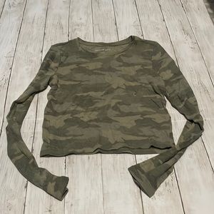 American Eagle Long Sleeve Shirt